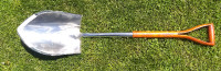 Yardworks Stainless Steel Shovel -Solid Shaft Core - Brand New!
