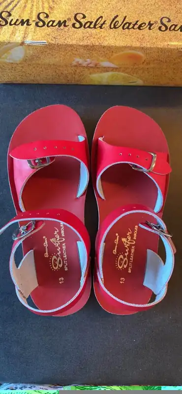 Sandales Saltwater NEUVES rouge taille 13 pour fille, View more