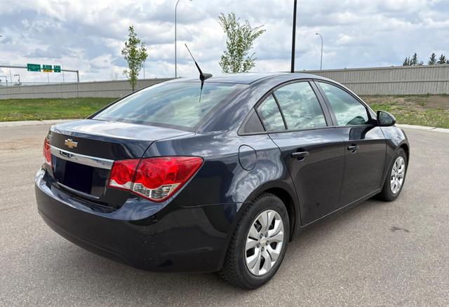 2014 Chevy Cruze LT in Cars & Trucks in Edmonton - Image 3