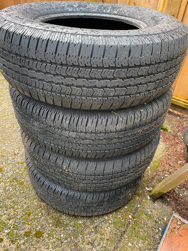4 truck tires - 1500 / F150 - great condition in Tires & Rims in Tricities/Pitt/Maple - Image 4