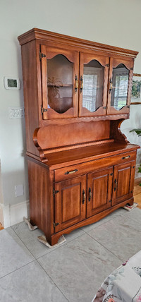 Hutch & Buffet (solid maple)