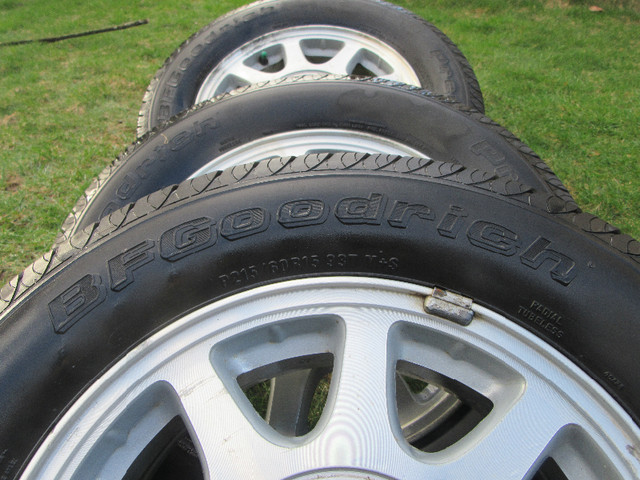 4 all season BFGoodrich Premier touring 215/60 R15 93T tires in Tires & Rims in Ottawa - Image 2
