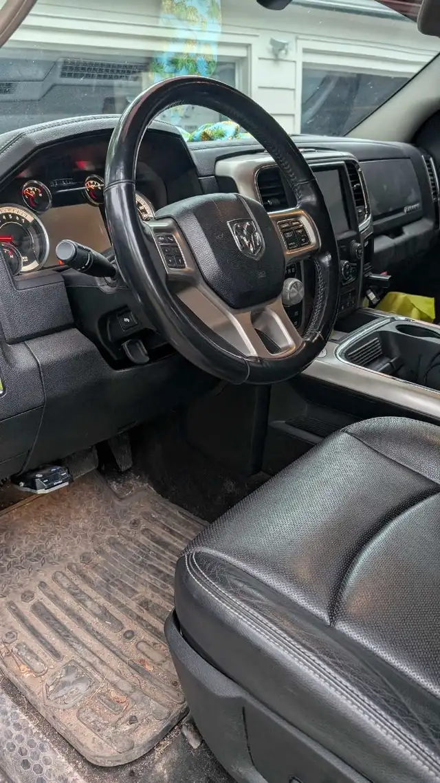2017 Dodge ram ♈62863708430721124