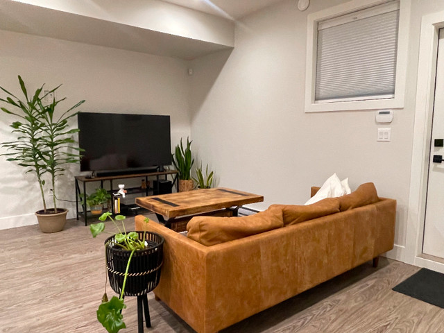 $1,000 - 1 Bedroom for Rent in Room Rentals & Roommates in Delta/Surrey/Langley - Image 2