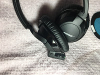 Bose AE2w Bluetooth Headphones.
