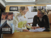 Coffret Films Cassettes VHS Le Titanic Avec l'affiche Cinéma !