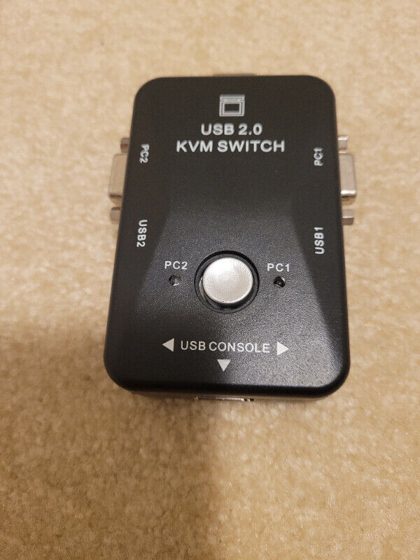 NEW USB2.0 KVM SWITCH Controlling Multiple PCs & VGA Monitors in Other in Markham / York Region