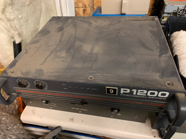 Electro-Voice P1200 power amplifier in Pro Audio & Recording Equipment in Regina
