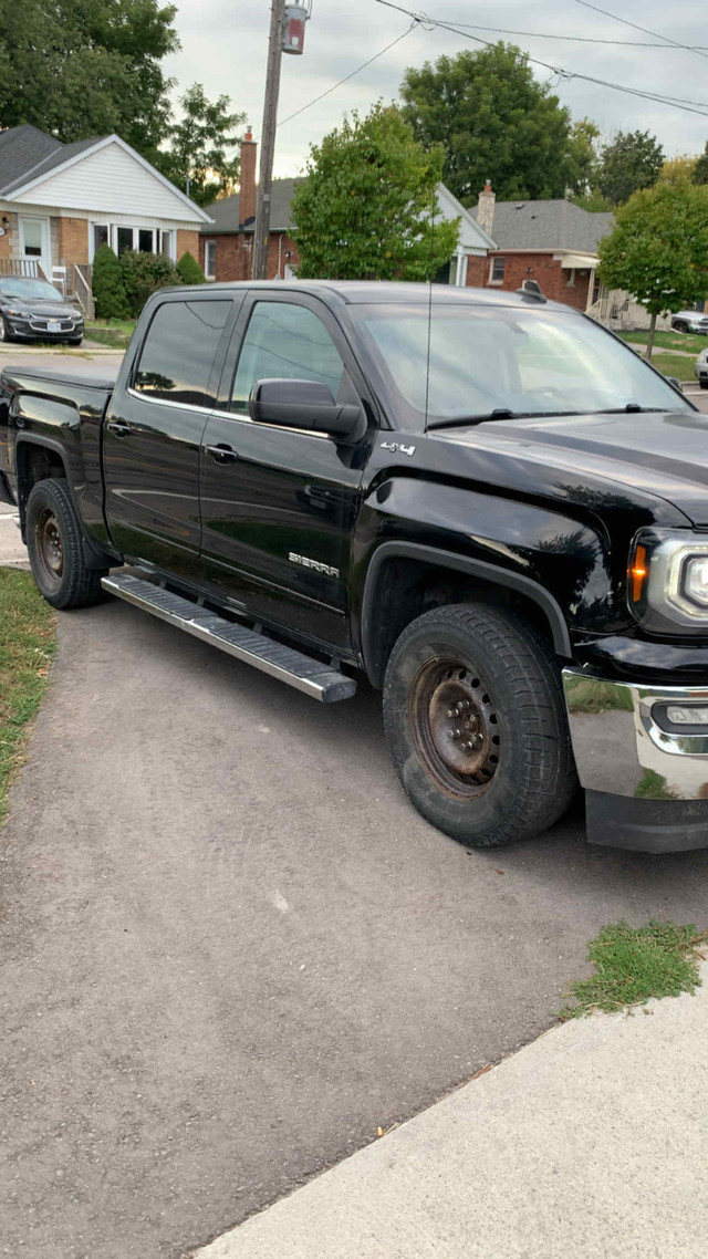 2016 GMC Sierra 1500 SLE in Cars & Trucks in Oshawa / Durham Region - Image 3