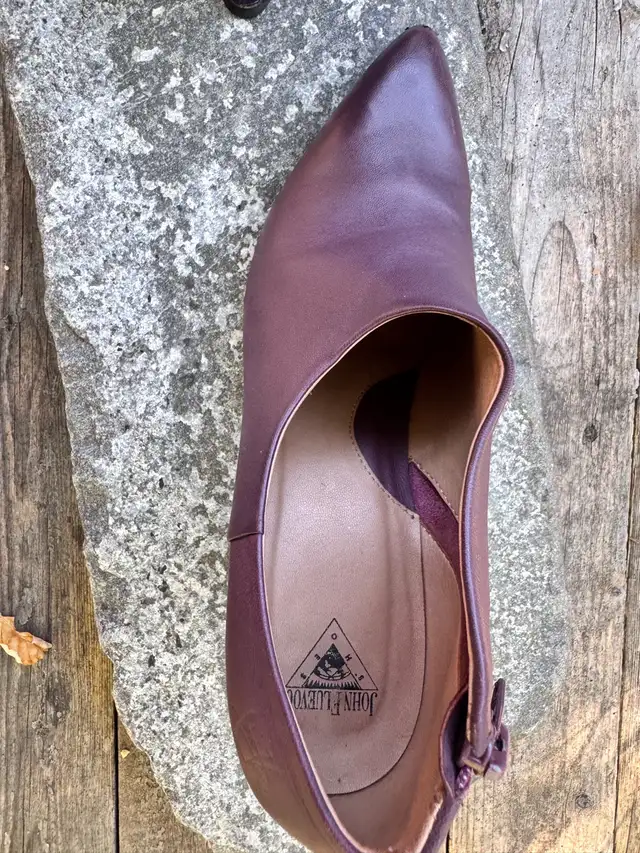 fluevog shoes size 8 in Women's - Shoes in Gatineau - Image 6