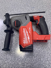 Milwaukee 2912-20 SDS Plus Rotary Hammer 