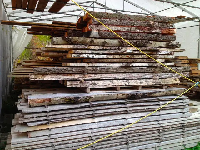 BOIS ET POUTRE DE GRANGE in Other in Saint-Hyacinthe - Image 10