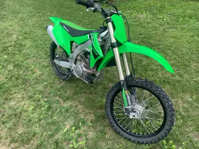2023 Kx250 for sale. This dirt bike has never been raced, and has only been trail ridden. The bike h...