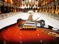 Fender Stevie Ray Vaughan Stratocaster @ Ardens Music