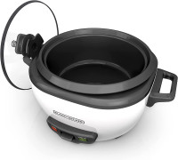 BLACK+DECKER RC506 6-Cup Rice Cooker and Food Steamer