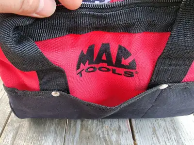 Mac Tools MTB001 Tool Bag With 8 Outside Pockets & Inside Snaps, View more