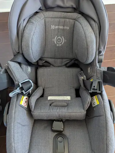 Uppababy Mesa V2 car seat in excellent condition VERY CLEAN, View more