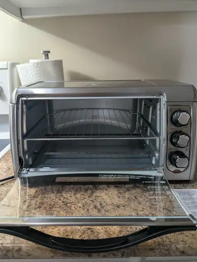 Four grille pain et convection, View more