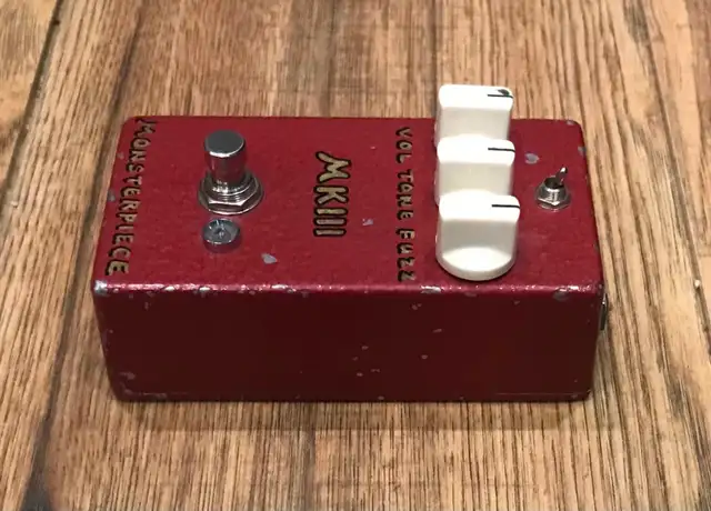 Monsterpiece FUZZ MKIII in Amps & Pedals in Calgary - Image 4