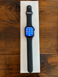 Apple Watch SE- 2nd gen with GPS