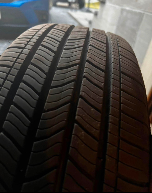 Michelin Energy Saver All Season Tires with Rims 205-60-16 in Tires & Rims in Oshawa / Durham Region
