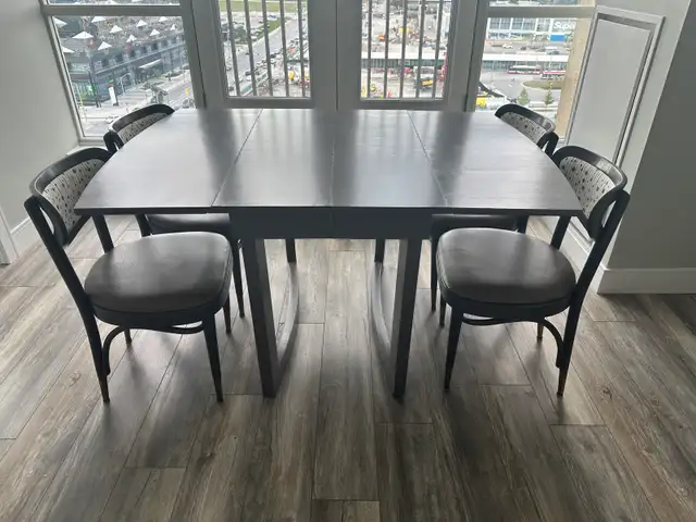 Solid Wood Extendable Drop-Leaf Dining Set in Dining Tables & Sets in City of Toronto - Image 3
