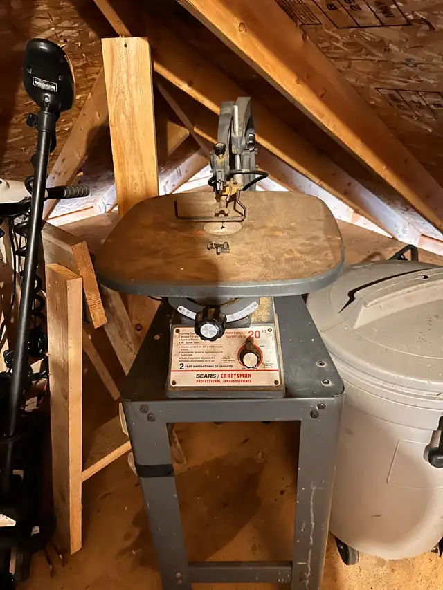 Craftsman Scroll Saw in Power Tools in Gatineau - Image 4