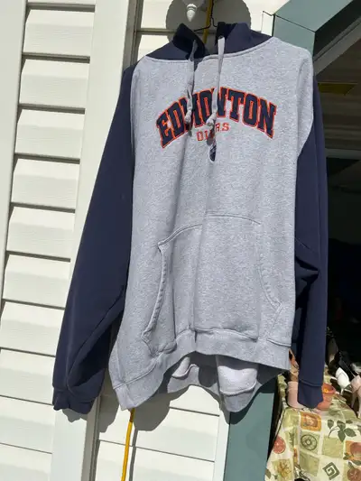 Oilers -Sweater,books, And other assorted items, View more