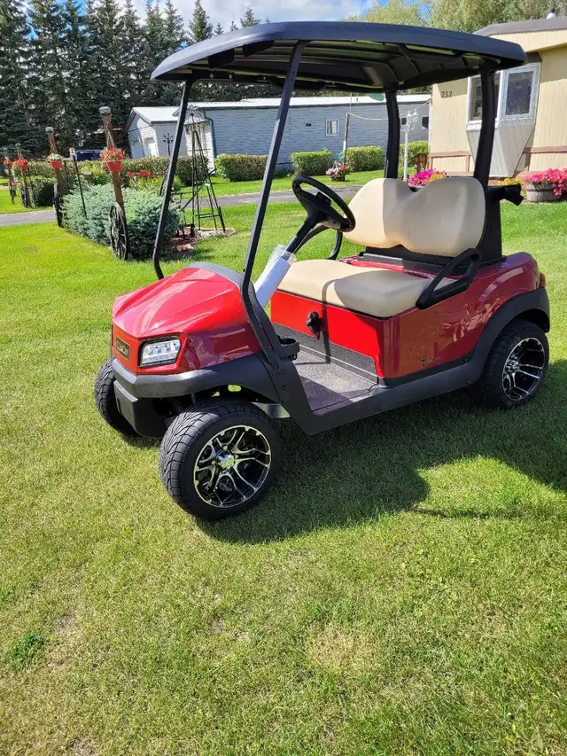 2026 Clubcar Tempo EFI Gas in Golf in Regina - Image 7