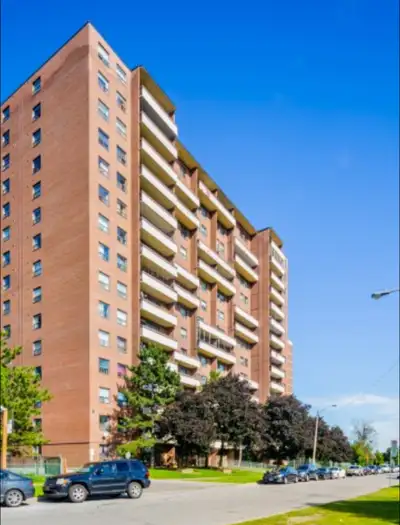 Sharing room for rent near Albion mall