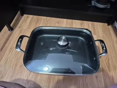 Poêle électrique Breville pratiquement jamais servi, View more