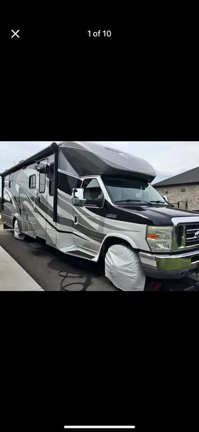 I'm selling my 2011 Itasca Cambria motorhome, a very comfy beautiful motorhome It’s very rare motorh...