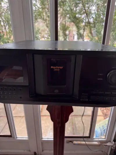 Sony CDP-CX235 Mega Storage 200-Disc CD Changer Excellent, View more