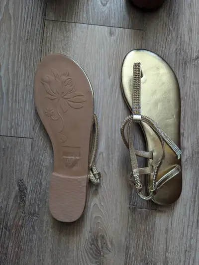 SIZE 10 SUMMER SANDALS AND IT'S NEW PICK UP ONLY