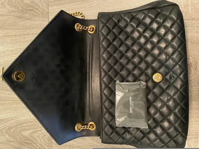 YSL Saint Laurent authentic bag ：Price not negotiable in Women's - Bags & Wallets in City of Toronto - Image 8
