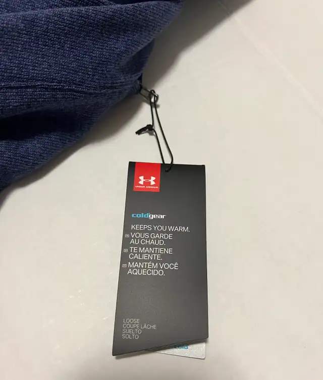 UNDER ARMOUR - XXL - NWT - MENS BLUE COLDGEAR ZIP UP JACKET COAT in Men's in Kingston - Image 4
