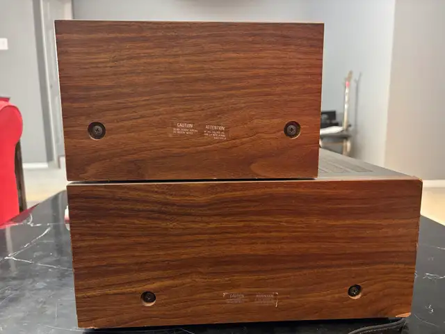 Vintage Pioneer Stereo Amplifier and Tuner Set in Stereo Systems & Home Theatre in Kitchener / Waterloo - Image 6