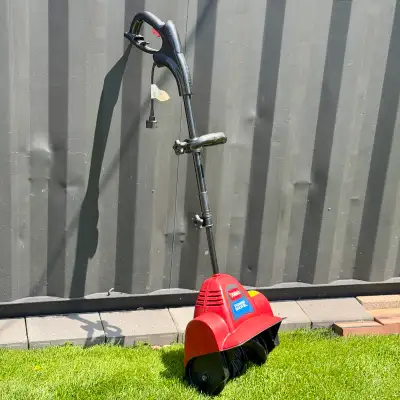 TORO 12” Power Shovel, View more
