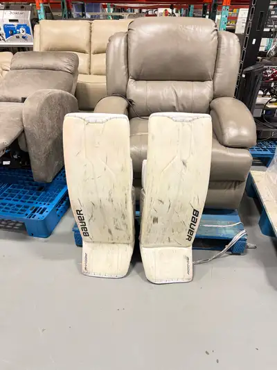 Bauer shadow pads L 35”, View more
