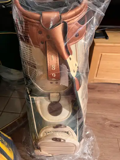 2024 US open staff bag, View more