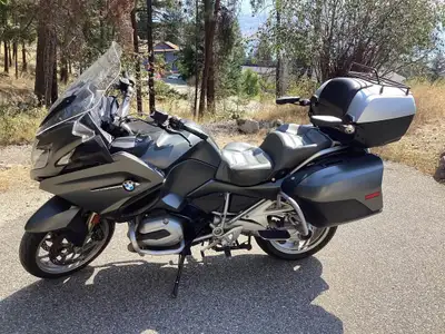 Added after market items, handlebar risers, Russell DayLong seat, both heated, engine guards, rear p...