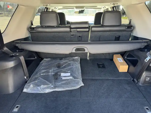 2020 Toyota 4Runner Limited – 7 Seater – Excellent Condition in Cars & Trucks in Cambridge - Image 10