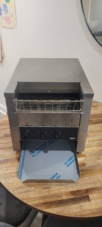 Vollrath JT2 120 volt Conveyer Commercial Toaster