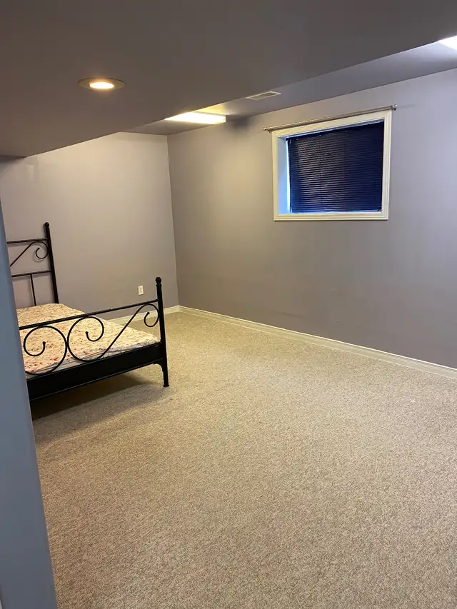 Room For Rent in Room Rentals & Roommates in Peterborough - Image 3