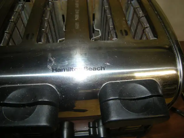 Grille pain in Toasters & Toaster Ovens in Québec City - Image 4