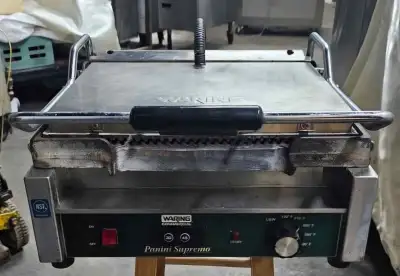 *****SPRING SPECIAL***** This is a commercial panini press grill, likely a Waring Commercial Panini...
