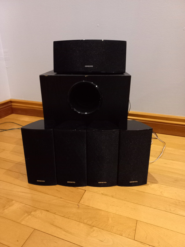 ONKYO 5 speaker system with sub-woofer in General Electronics in Mississauga / Peel Region