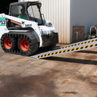 commercial loading ramps