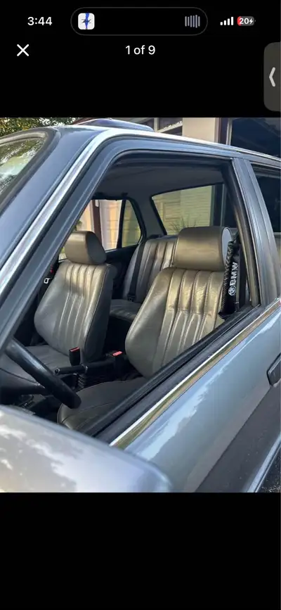 Grey Leather E30 seats Grey leather comfort seats for e30 with rear seat ski pass. Just taking up sp...