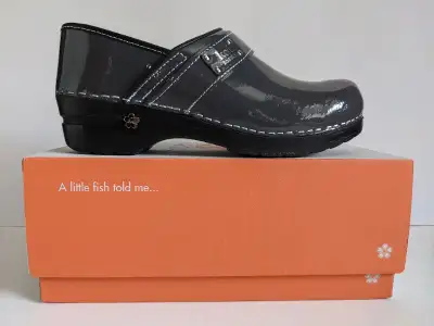 NEW, Genuine Sanita Clogs, Lindsey Pro Patent Leather (Women's), View more